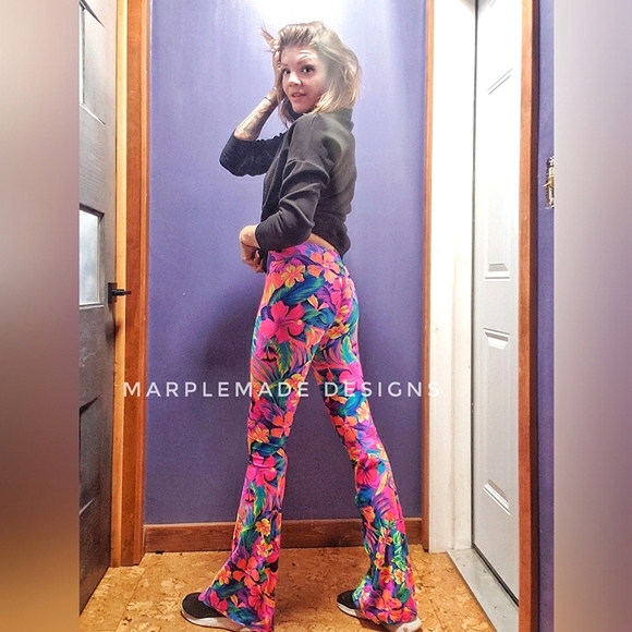 Xs/ X Long 24x35 flares💜 MarpleMade Designs super soft yoga, low rise - Picture 3 of 15